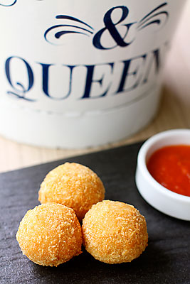 Pidgin kitchen and bar local and international restaurant dining cuisine where dinner