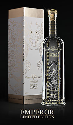 Royal Dragon's limited edition ‘The Emperor’ is crowned with perfectly-shaped certified diamonds from Belgium.