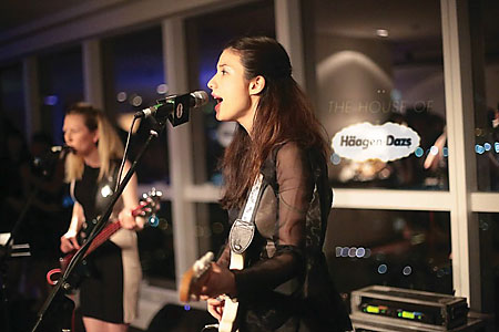 #38 Be Happier Emmy the Great