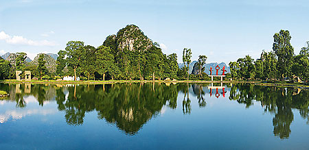 The picturesque lake view at Club Med Guilin