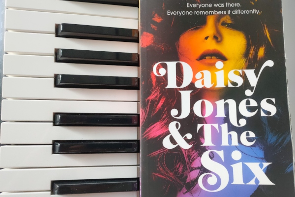 Book Review Daisy Jones And The Six By Taylor Jenkins Reid Weekender